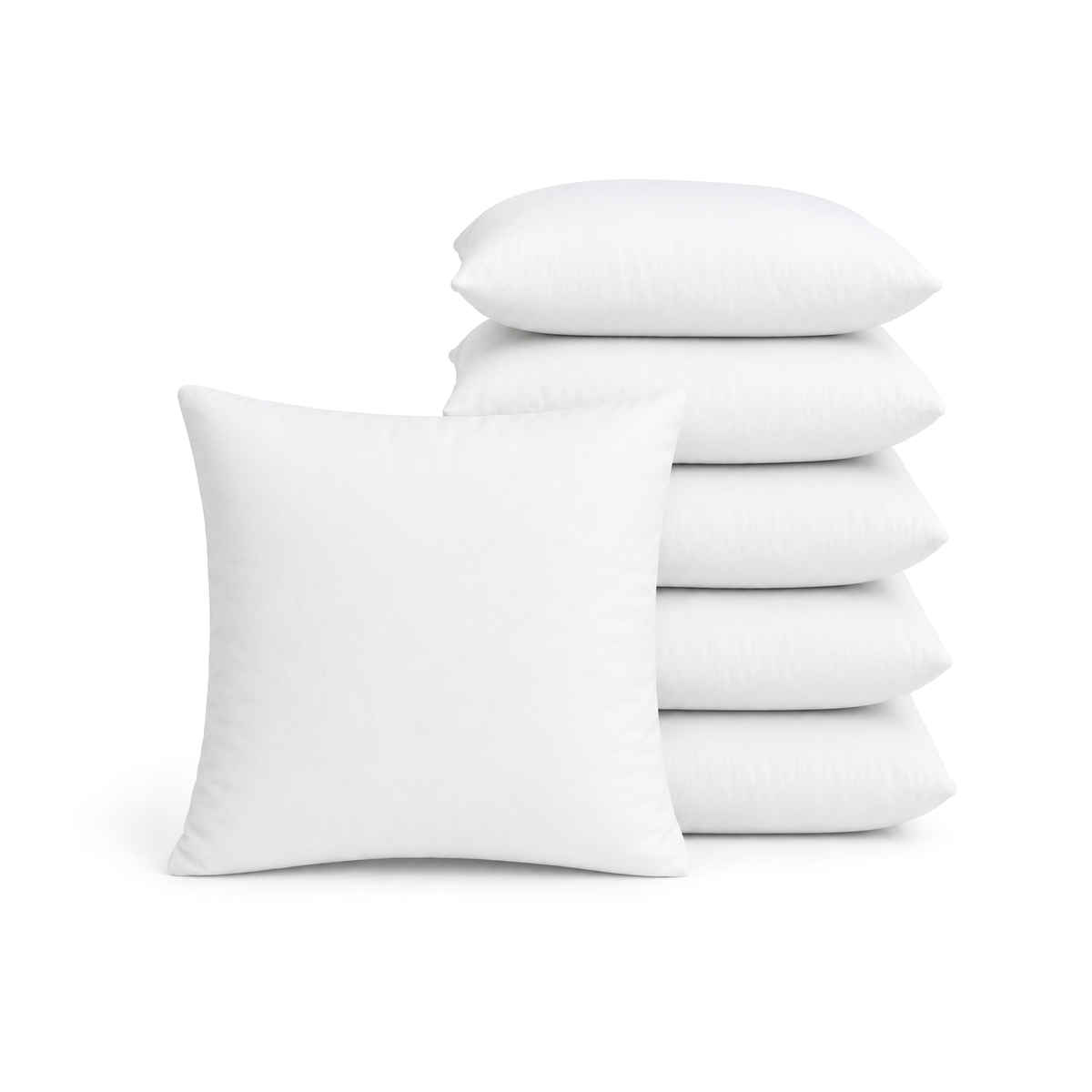 Set van 6 witte polyester binnenkussens 40x40 cm, gestapeld op witte achtergrond